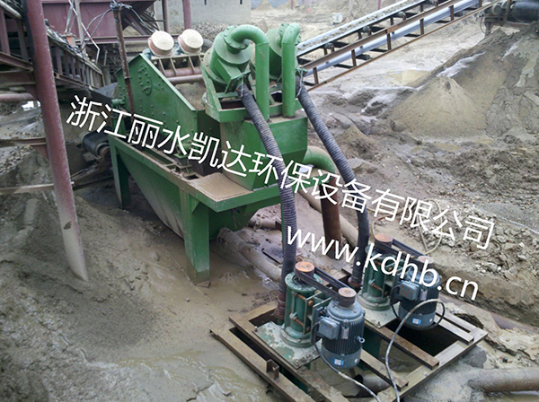 打樁（zhuāng）泥漿（jiāng）細砂回收